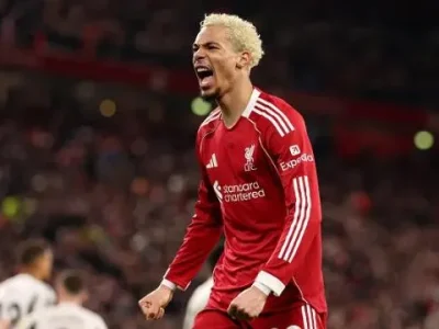 Peter Crouch gây sốc với dự đoán tỷ số Liverpool vs Man City, tiết lộ ‘bản sao Torres’ ở Anfield