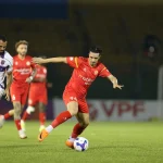 Tin Sốt: HLV Ueno Hé Lộ Tiến Độ Hồi Phục Của Bùi Vĩ Hào Sau Chấn Thương 1