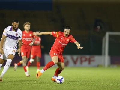 Tin Sốt: HLV Ueno Hé Lộ Tiến Độ Hồi Phục Của Bùi Vĩ Hào Sau Chấn Thương