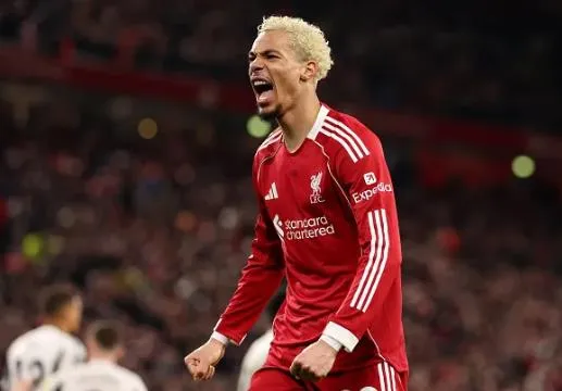 Liverpool tiep Man City tren san nha o vong 25 Ngoai hang Anh 2025/26.