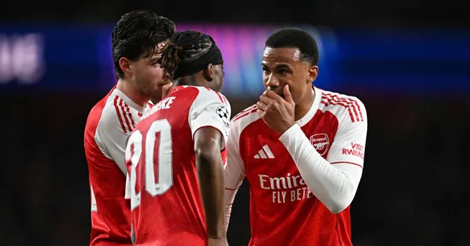 Arsenal vào bán kết Champions League mùa thứ hai liên tiếp